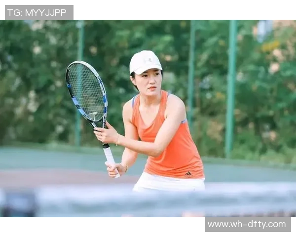 重庆网球队近期状态引发热议球迷与专家观点大相径庭